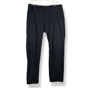 Arcteryx Black Tech Pants Mens Size 36 x 31 Short Gorpcore Outdoor Hiking Rugged